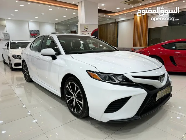 Used Toyota Camry in Muscat