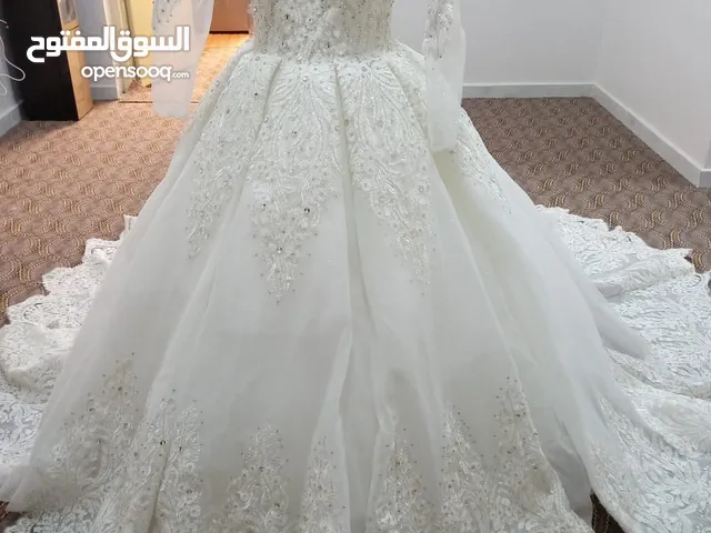 ‏فستان زفاف