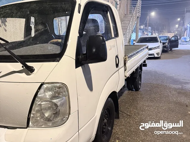 كيه بنكو 2011 السياره مرتبه وما متعوبه ابد محرك 2700 مفتوح مو مسكر مراوس بنيفاره عادي