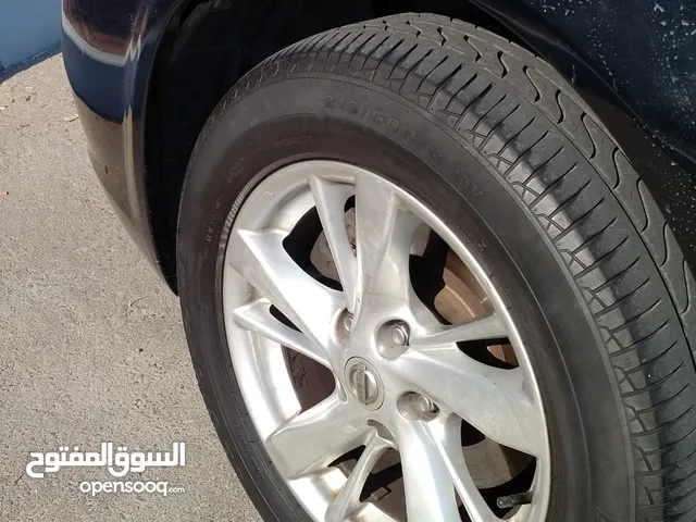 Nissan altima wheels for sale good condition mushrof mall