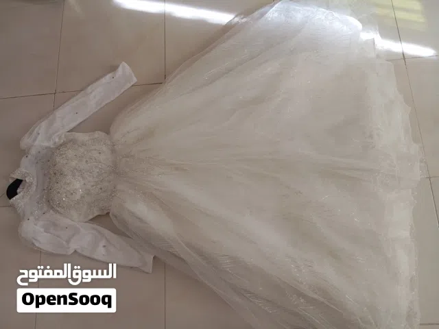 White Long Evening Dress Classy Party Gown – AED 200