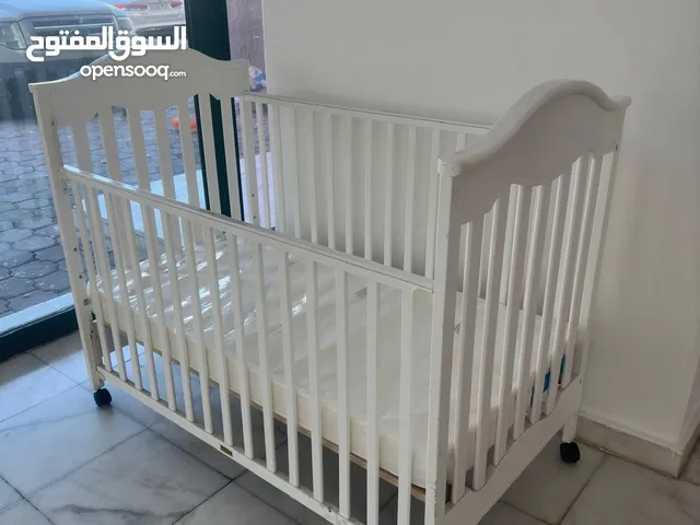 سرير اطفال ماركه جونير