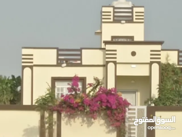 217 m2 4 Bedrooms Villa for Sale in Al Batinah Suwaiq