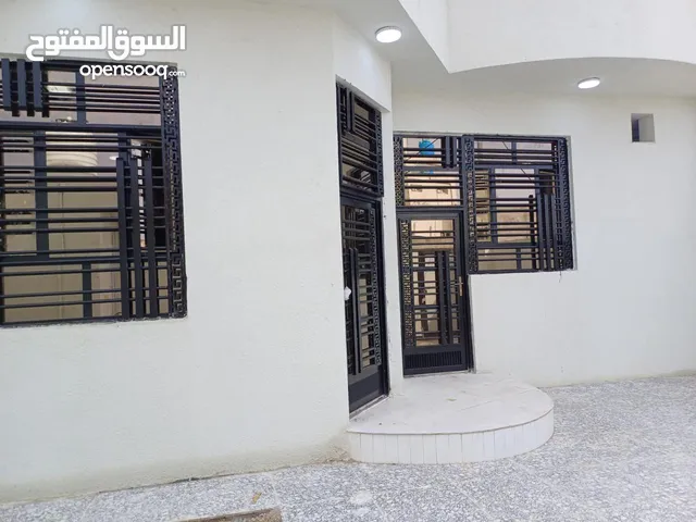 160m2 1 Bedroom Townhouse for Sale in Basra Shatt Al-Arab