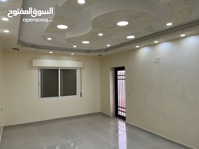 180 m2 4 Bedrooms Apartments for Rent in Irbid Daheit Al Hussain