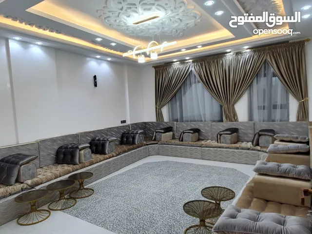 شقق مفروشة فاخرة جدآ جديد لم تُسكن من قبل للإيجار .. الموقع :- (( أرقى أحياء صنعاء بيت بوس الخمسين