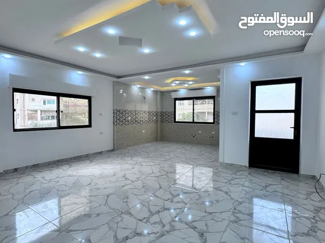 160 m2 1 Bedroom Apartments for Sale in Zarqa Al Zarqa Al Jadeedeh