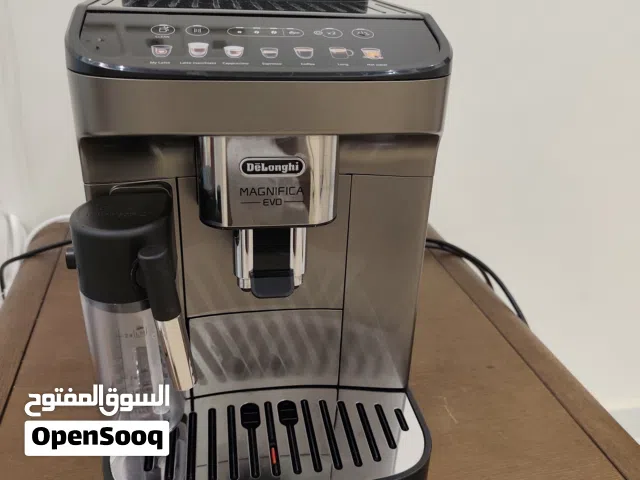 مكينة قهوة اوتماتيكية من ديلونجي Delonghi automatic coffee machine
