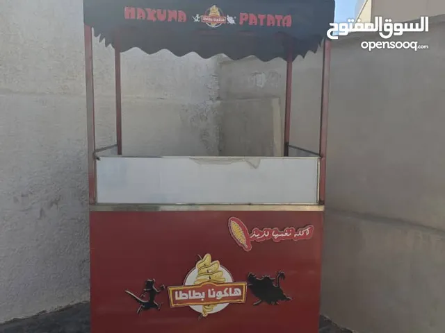 عربة طعام مجهزة بموقد للطهي والقلي للبيع
