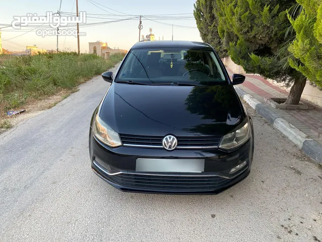 بولو اتوماتيك موديل 2015.مطور 1200تيريو. تامين شامل. اربع شبابيك كهرباء .غمازات ع المري. شاشة تتش. ج