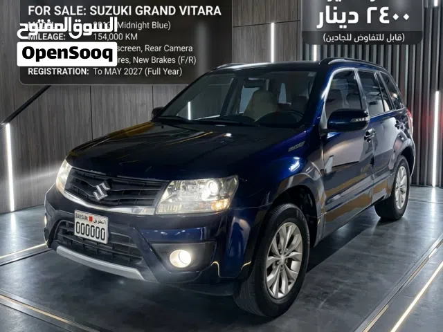 2013 سوزوكي جراند فيتارا Standard