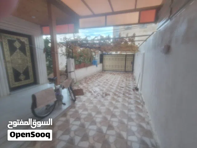 للبيع شقه ارضيه مستقله اربد اسكان الاطباء