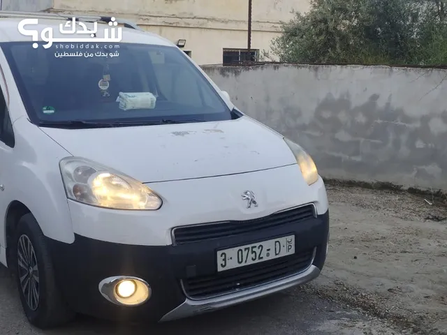Peugeot Partner 2014 in Nablus