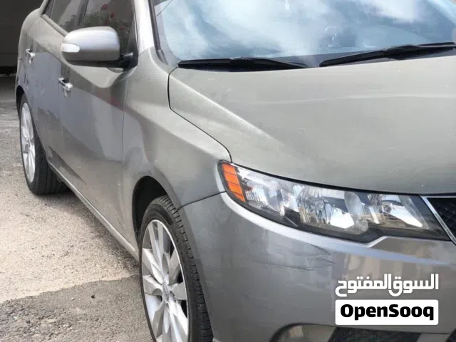 2010 كيا فورتي GT Manual