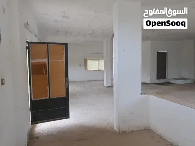 بيت قيد الانشاء باربد بالطيبه