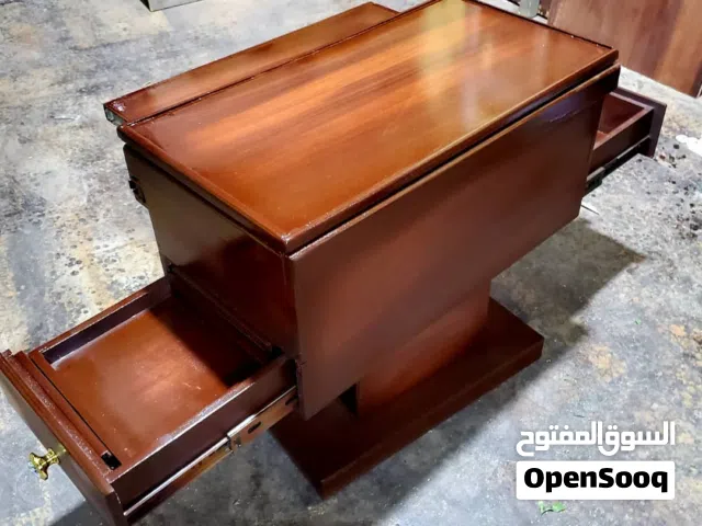 طاولات للابتوب