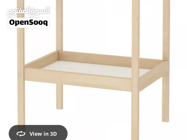 طاولة غيار اطفال - ايكيا شبه جديدة