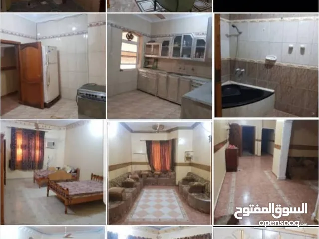 100 m2 5 Bedrooms Apartments for Rent in Aden Crater
