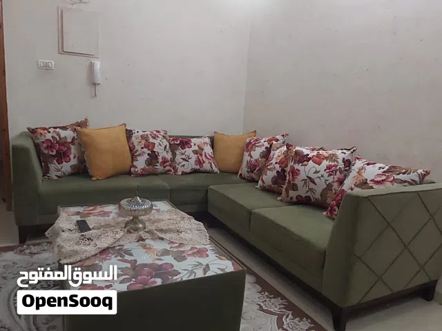 طقم صالون خشب زان جوده عاليه شبه جديد