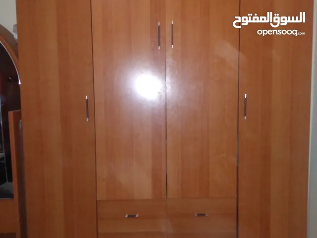 دولاب خارجي كبس رقم واحد اربع فتحات