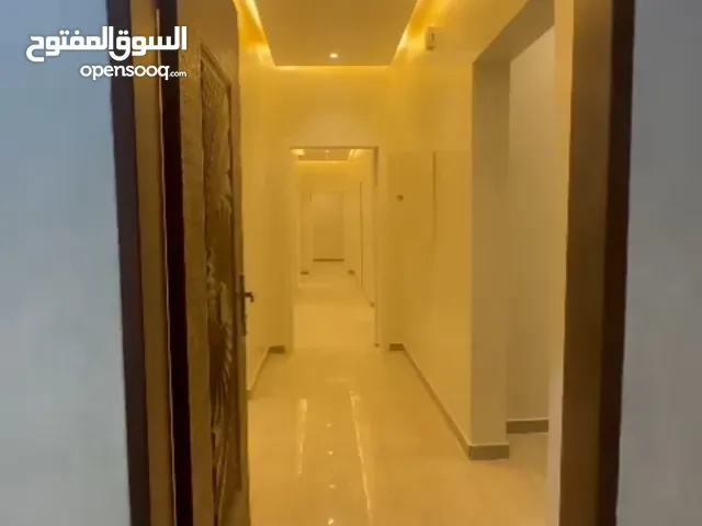 160 m2 4 Bedrooms Apartments for Rent in Al Riyadh Al Munsiyah