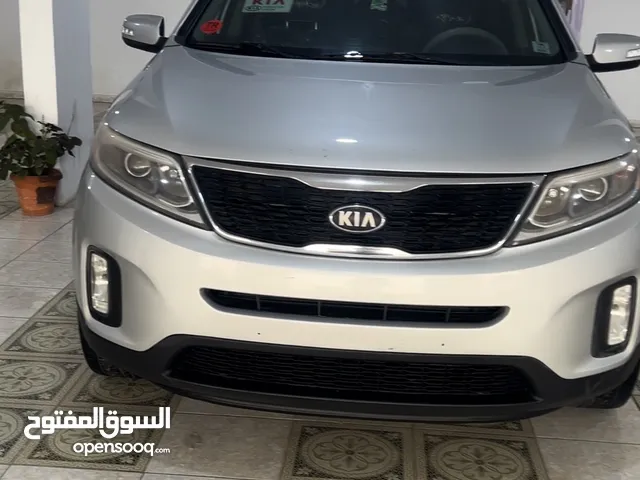 Used Kia Sorento in Sirte