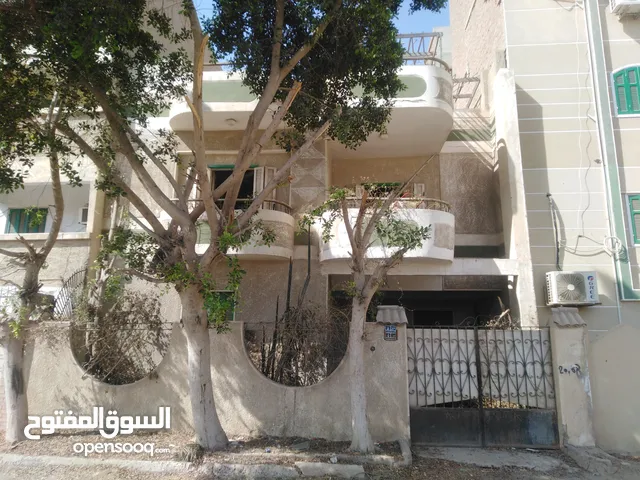 220 m2 4 Bedrooms Townhouse for Sale in Cairo 10th Ramadan City