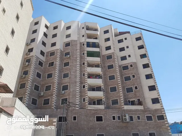 تملك روف بإطلالة غربية جميلة في دورا بلقرب من دوار البئر الغربي وسط البلد