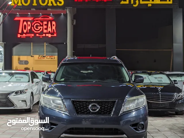Nissan Pathfinder 2016 in Al Batinah