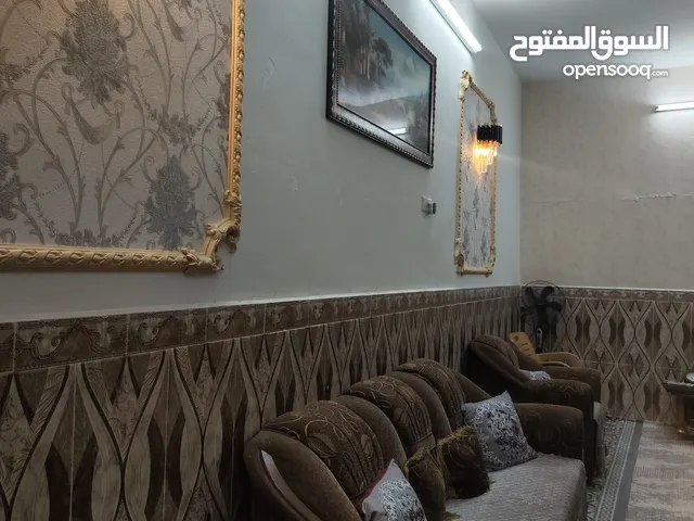 200 m2 4 Bedrooms Townhouse for Sale in Basra Qibla
