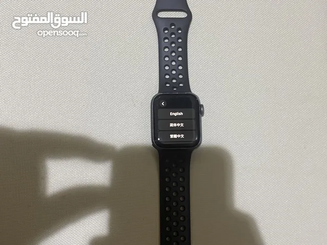 Smart watch Apple Watch Series 4 black color 40 mm Aluminum