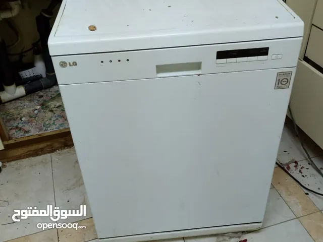 LG 14+ Place Settings Dishwasher in Al Riyadh