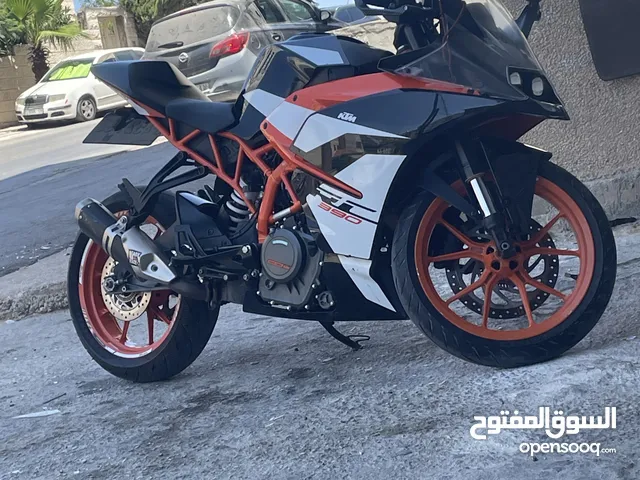Ktm rc 390 بوضع الشركة بصلاة عنبي ماشي 9600 كيلو
