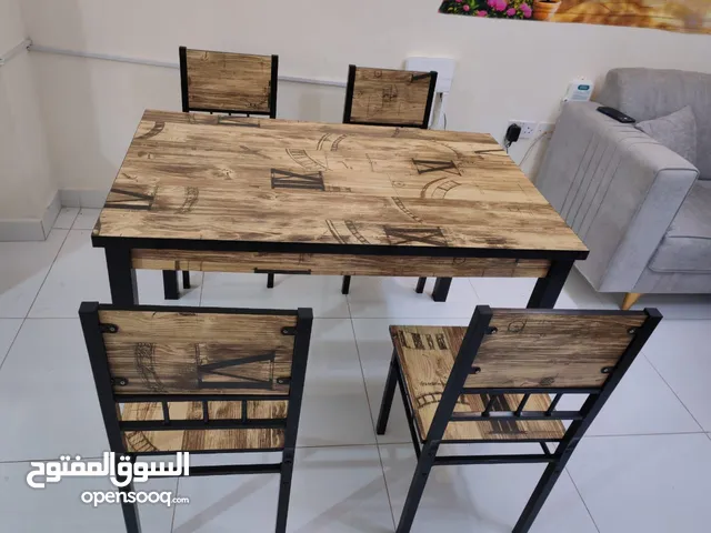سفره اكل مستعمل استعمال قليل