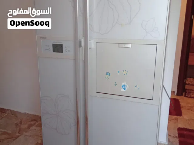 ثلاجه للبيع