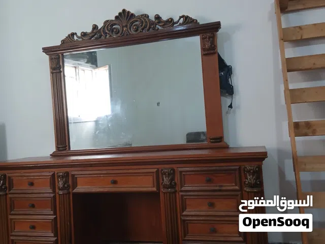 لوح سرير داخلي وزيانة واثنين كوميدينو