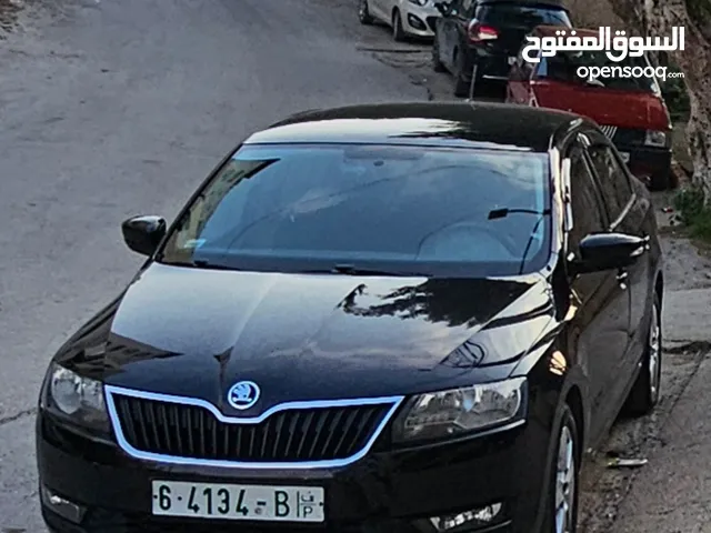 سكودا رابيد 2017  سيدان للبيع
