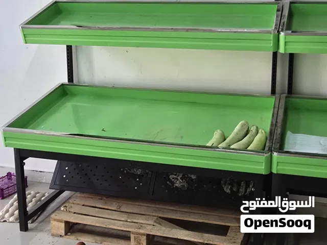 أرفف للمحلات شبه جديدة إستخدام فترة بسيطة