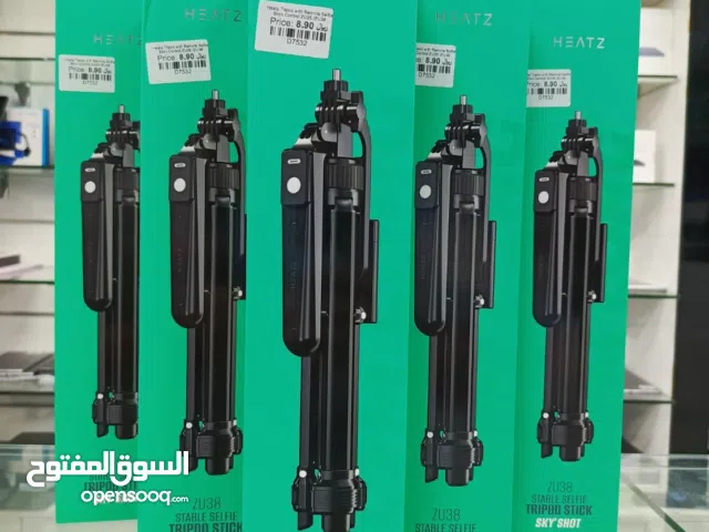 NEW HEATZ TRIPOD WITH REMOTE SELFIE STICK CONTROL
