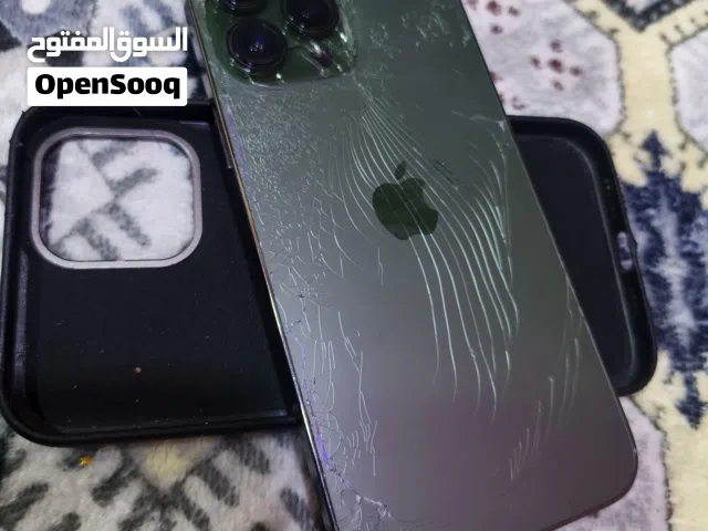 سلام عليكم جهاز ايفون مكفول مامفتوح بس ضهره مكسور بطاريه 77 سعره 600الف