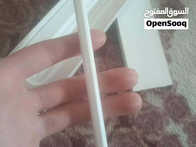 قلم آبل الجيل الثاني 12.1 انج