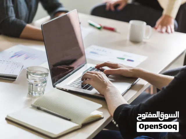 مدققة حسابات على استعداد لتقديم خدمات محاسبيه للشركات الخاصة