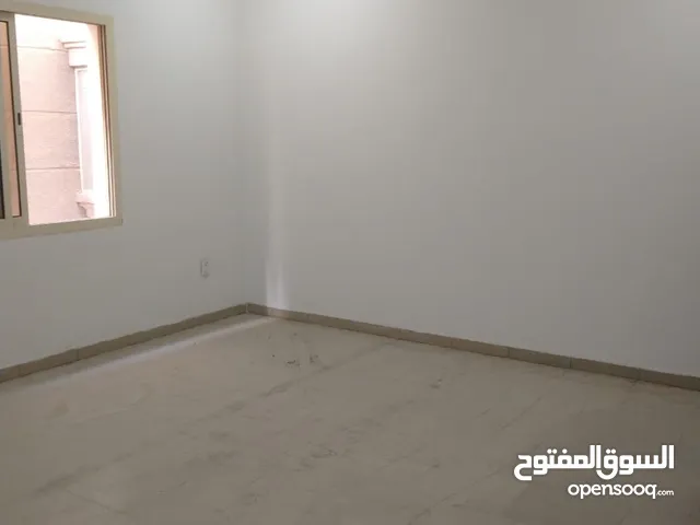 150 m2 2 Bedrooms Apartments for Rent in Dammam Al Firdaws
