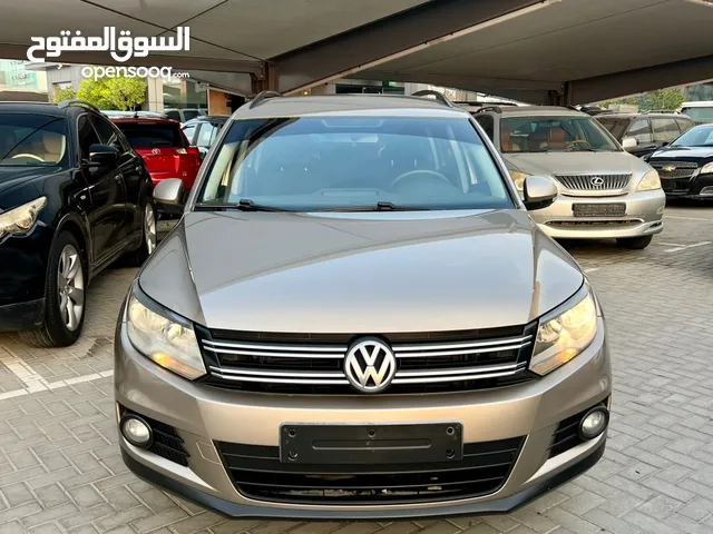 volkswagen tiguan 2012 gcc 2000 cc Original colour