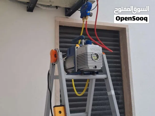 سلام عليكم فنى تكييف داخل طرابلس و ضواحيها فك. تركيب صيانه تعبئه غاز .تنضيف دقيق واسعار مرضيه للجميع