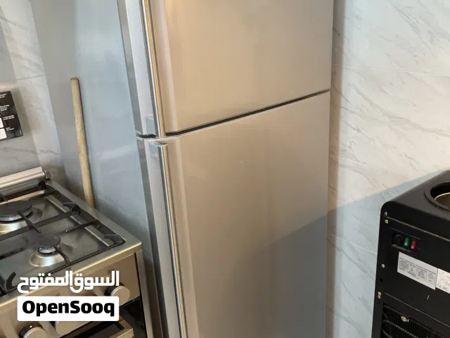 ثلاجه للبيع