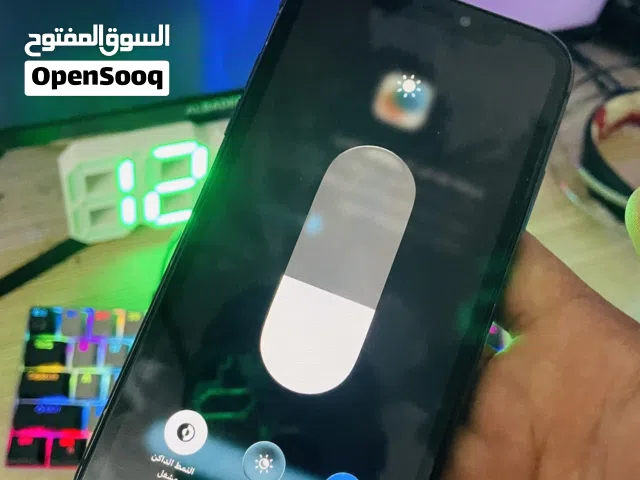 Apple iPhone 11 64 GB in Tripoli