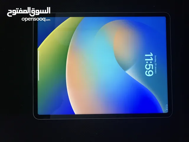 Apple iPad pro 5 128 GB in Fujairah