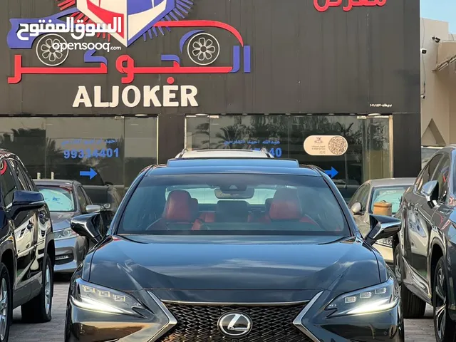 Apple CarPlay Used Lexus in Al Batinah