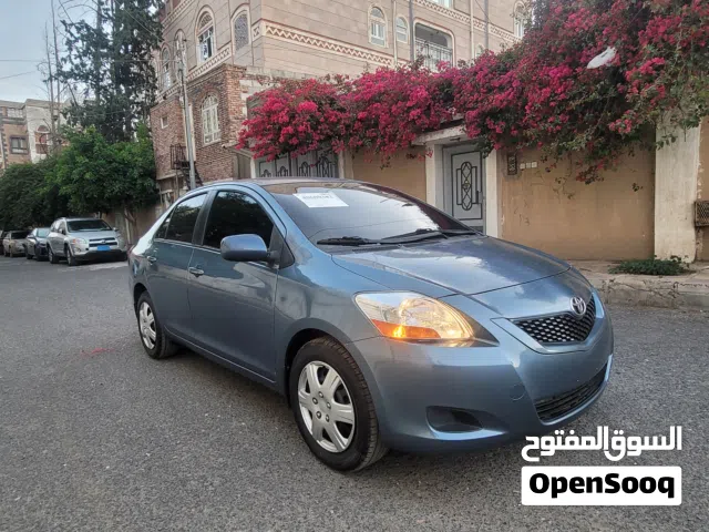 2012 تويوتا يارس SE